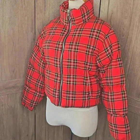 Red Plaid Puffer Women Jacket - Picture 3 of 14